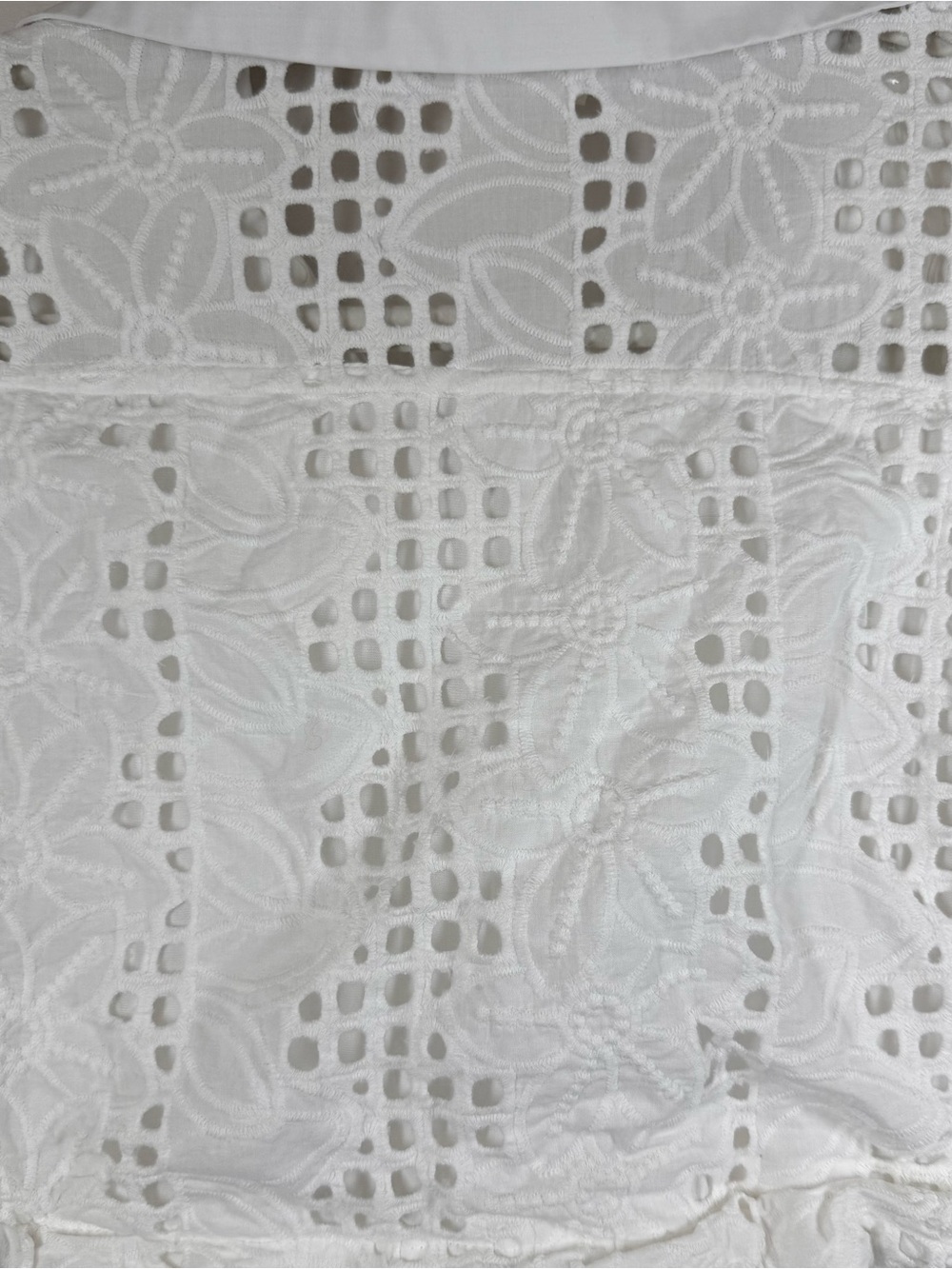 NWOT Entro White Eyelet Tiered Dress Women’s Size Small - Picture 11 of 11